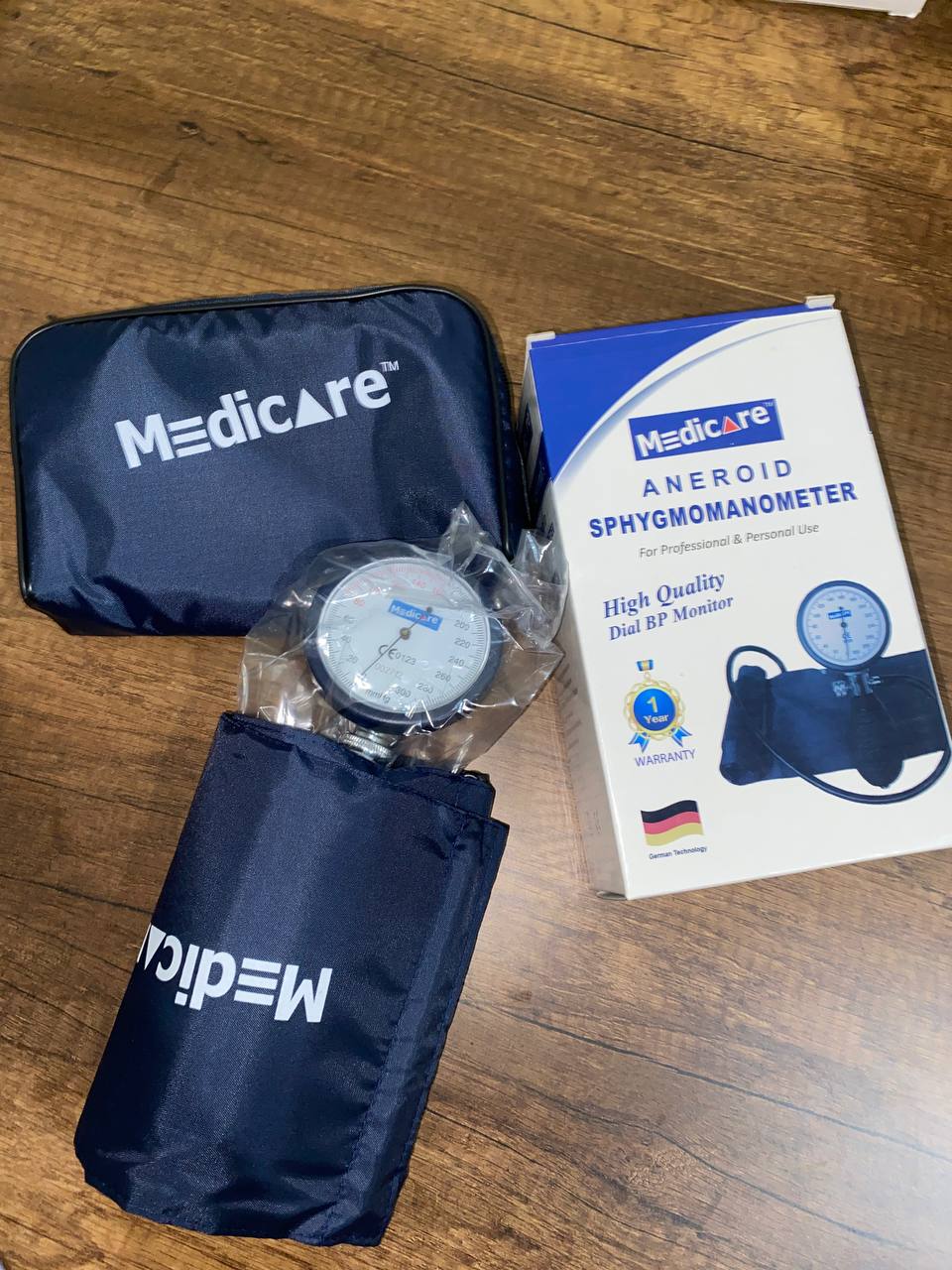 Tensiomètre manuel Medicare SA-15